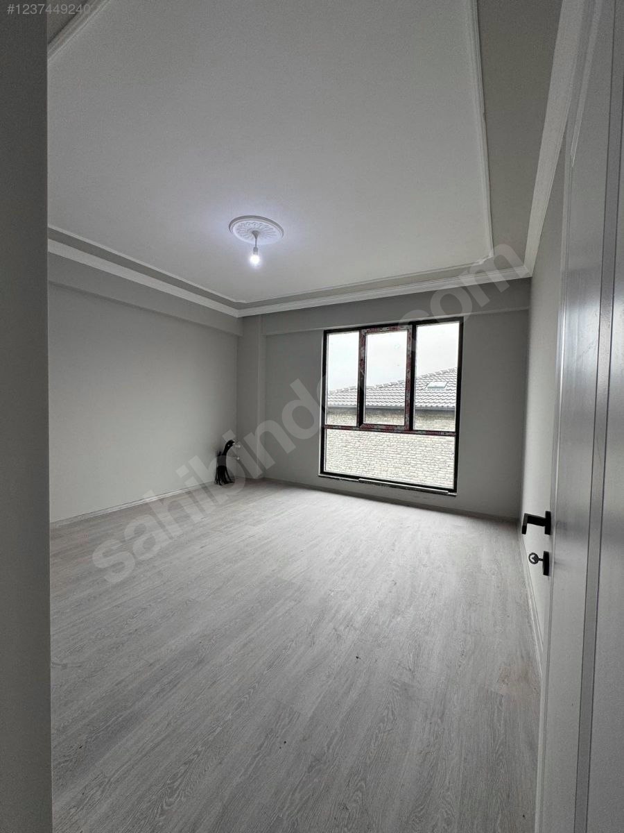 SAHİBİNDEN ADAPAZARI KARAMAN DA SATILIK VİLLA açıklamayi okuyun - SAKARYA ADAPAZARI fotoğraf 2