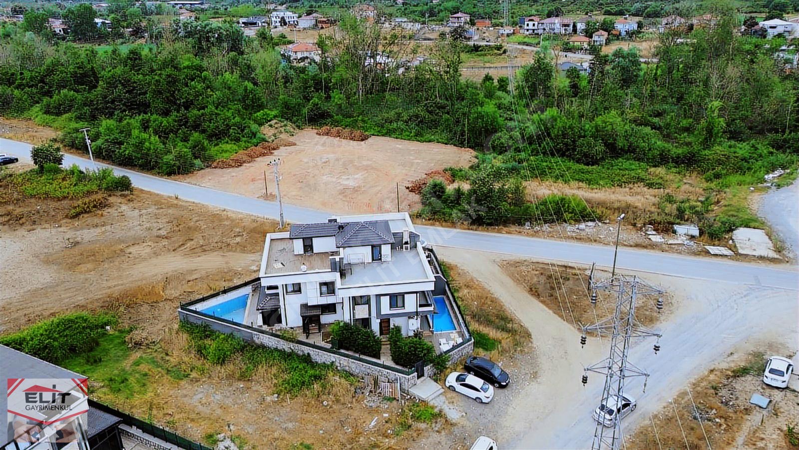 KARASU'DA FIRSAT SATILIK HAVUZLU BAHÇELİ TERASLI LÜKS VİLLA - SAKARYA KARASU fotoğraf 50