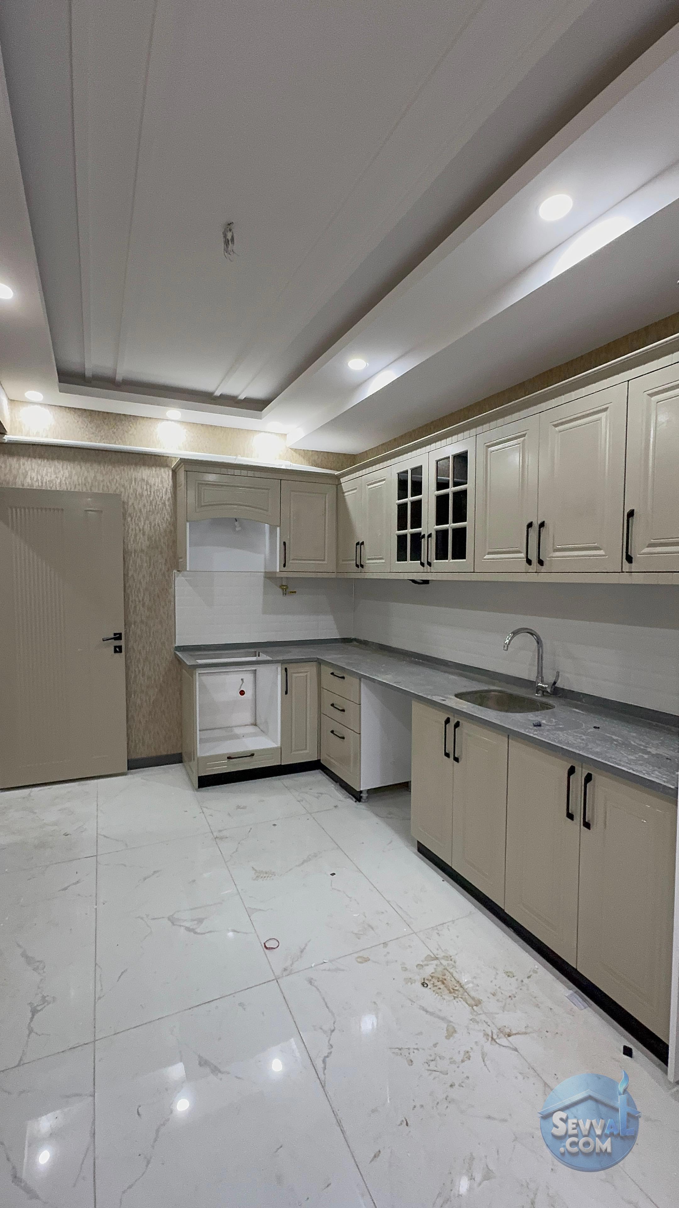 AHMET ERSEVEN MAH. SIFIR DÜZ GİRİŞ KAT 2+1 ODALI 110 m2 1 BALKONLU  - ŞANLIURFA HALİLİYE fotoğraf 2