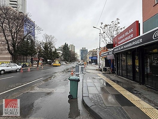 TUNUS CADDESİNİN HAREKETLİ YERİNDE GENİŞ VE TEMİZ SATILIK OFİS - ANKARA ÇANKAYA fotoğraf 26