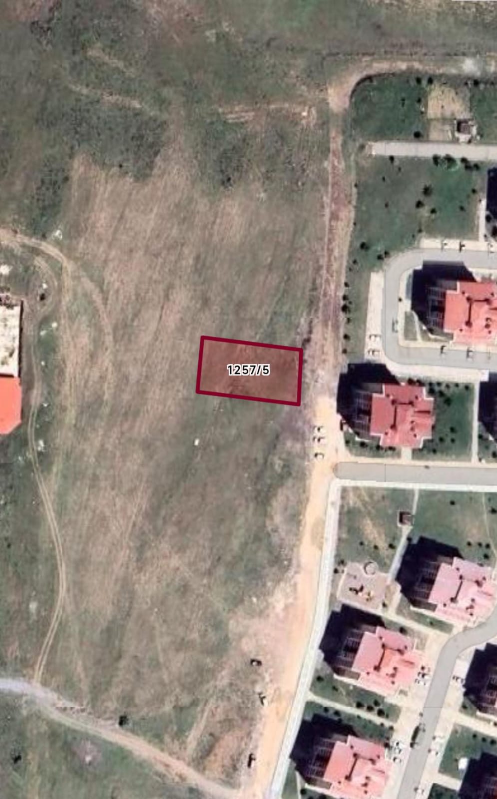 Toki 4.etap satılık arsa 5 kat imarlı 750 M² Bitlis / Merkez / Beş Minare Mh. - BİTLİS MERKEZ fotoğraf 4