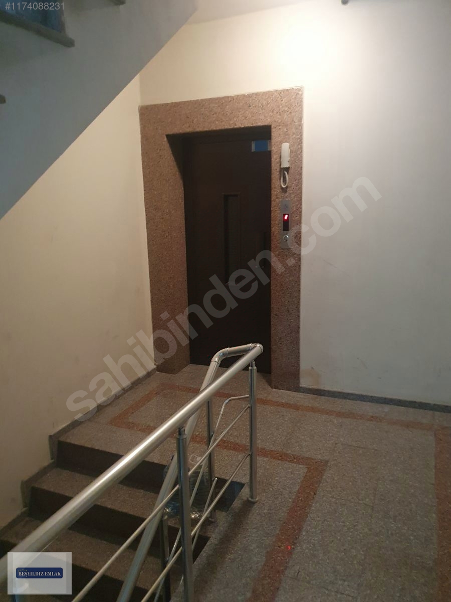 ULUBATLI HASAN CAD'İNDE KAPALI OTOPARKLI-ASANSÖRLÜ 4+1 DUBLEX - İSTANBUL ÇEKMEKÖY fotoğraf 3
