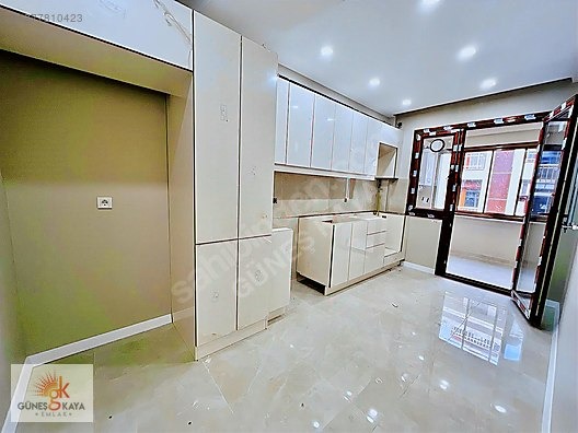 G.KAYA DAN GÜLTEPE MAHALLESİNDE LÜKS 3+1 120m2 ARA KAT DAİRE - İSTANBUL KÜÇÜKÇEKMECE fotoğraf 8
