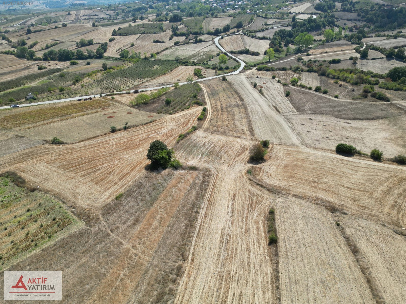HEDİYELİ MAHALLESİ'NDE YERLEŞİM KENARINDA 2571 M2 SATILIK TARLA - KOCAELİ KANDIRA fotoğraf 11