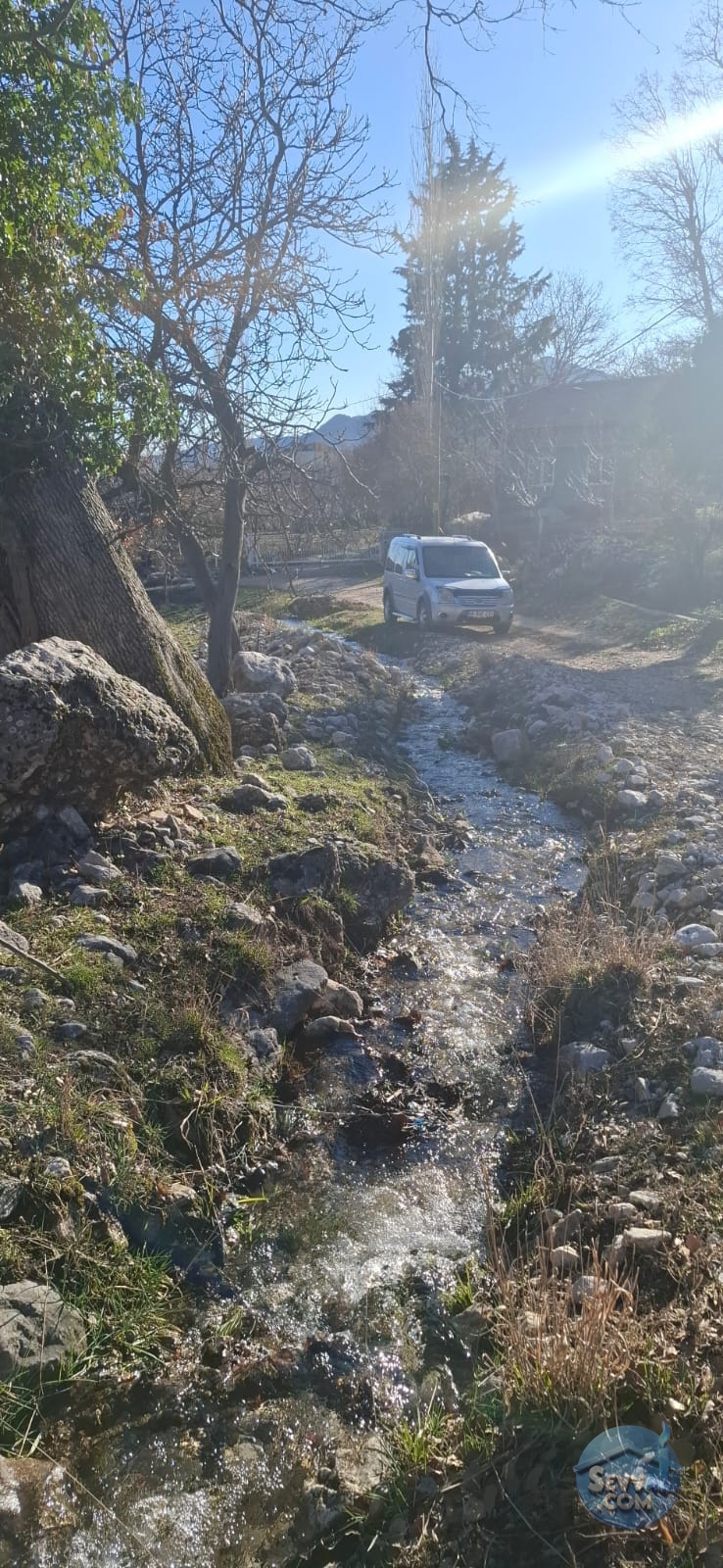 AĞLASUN KIRAÇ MAHALLESİNDE DOĞA İLE İÇ İÇE FIRSAT ARAZİ - Burdur Ağlasun fotoğraf 18