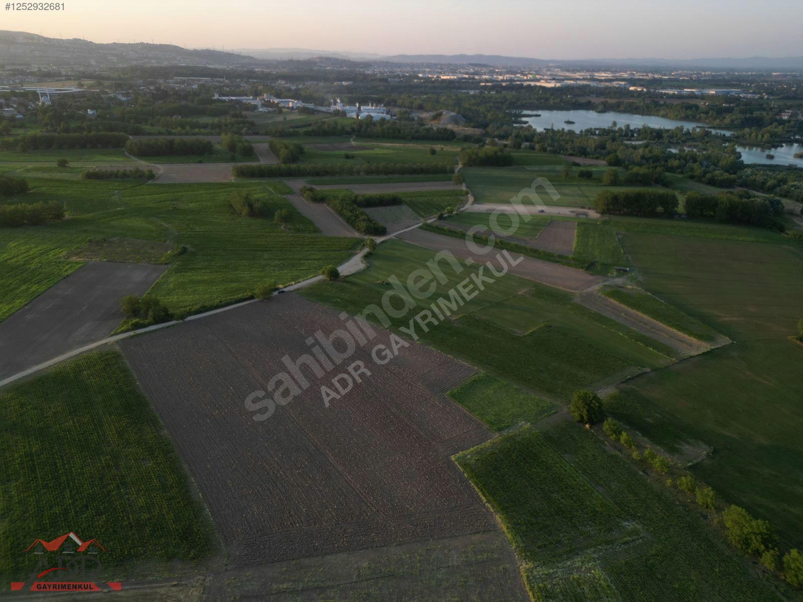 SAKARYA ARİFİYE Y.KİRAZ MAH.İMAR SINIRINA300 MT YATIRIMLIK TARLA - SAKARYA ARİFİYE fotoğraf 32