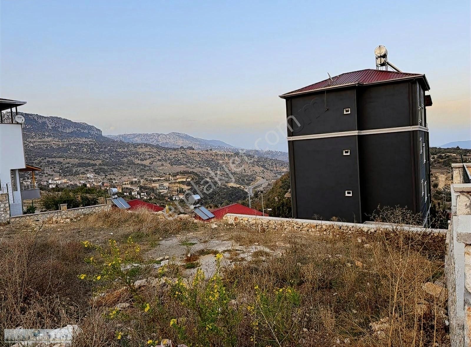 Madenli Emlak'tan Soğucak'ta 300m² Satılık Arsa - MERSİN TOROSLAR fotoğraf 6