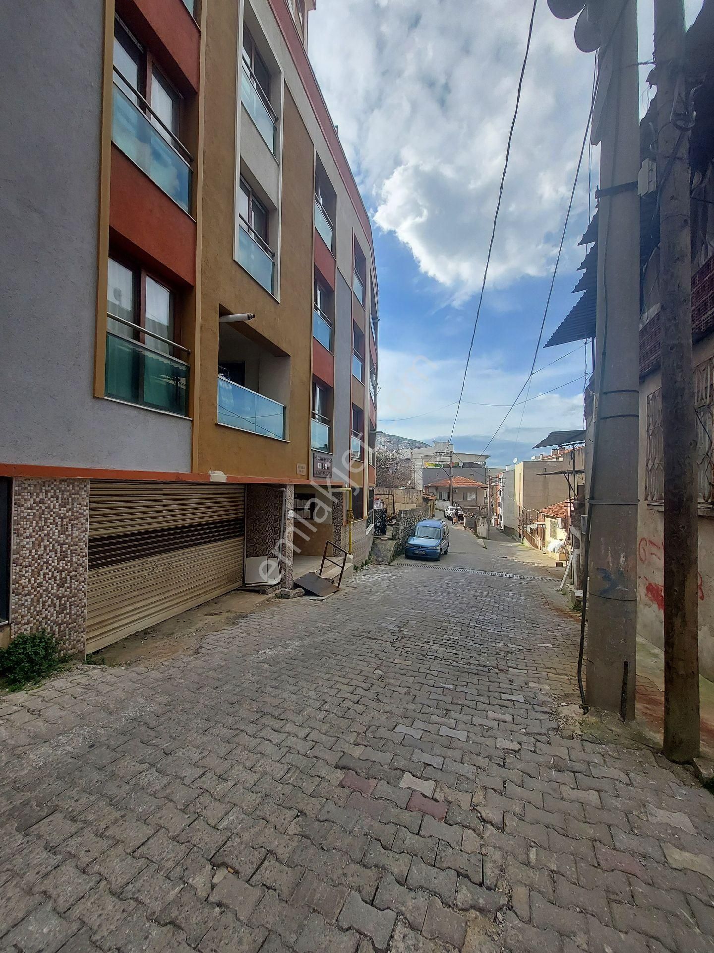 Izmır Kemalpaşa Merkezde 3+1 Satılık Daire - İZMİR KEMALPAŞA fotoğraf 3