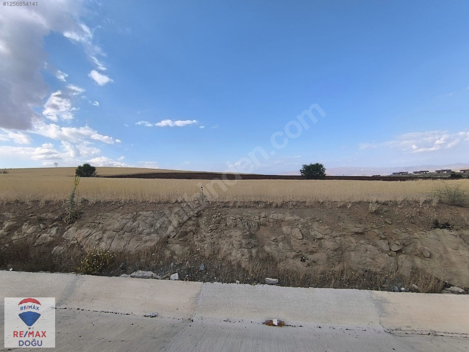 REMAX DOĞU'DAN KUZEY ÇEVRE YOLUNA SIFIR FIRSAT TARLA - ELAZIĞ MERKEZ fotoğraf 3