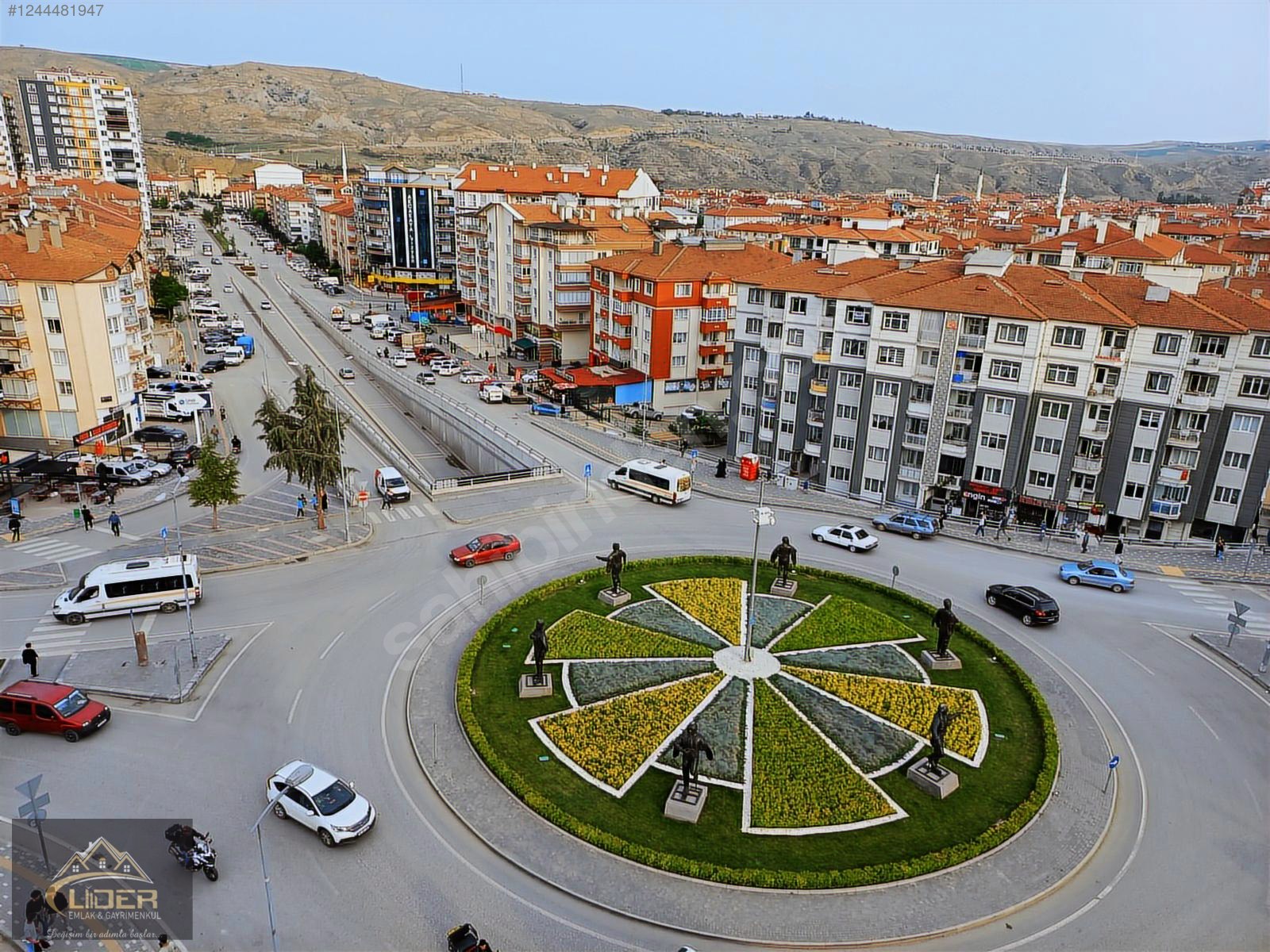 LİDER EMLAK KUCAKLAMA TAŞI CİVARI 3+1 İÇİ YAPILI FERDİ KOMBİLİ - ÇANKIRI MERKEZ fotoğraf 7