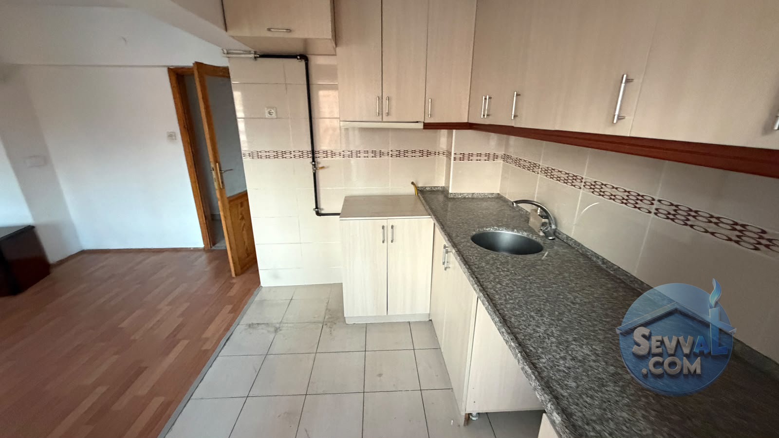 DEĞİRMENÖNÜ MAHALLESİ’NDE SATILIK 2,5+1 DAİRE - DENİZLİ MERKEZEFENDİ fotoğraf 6