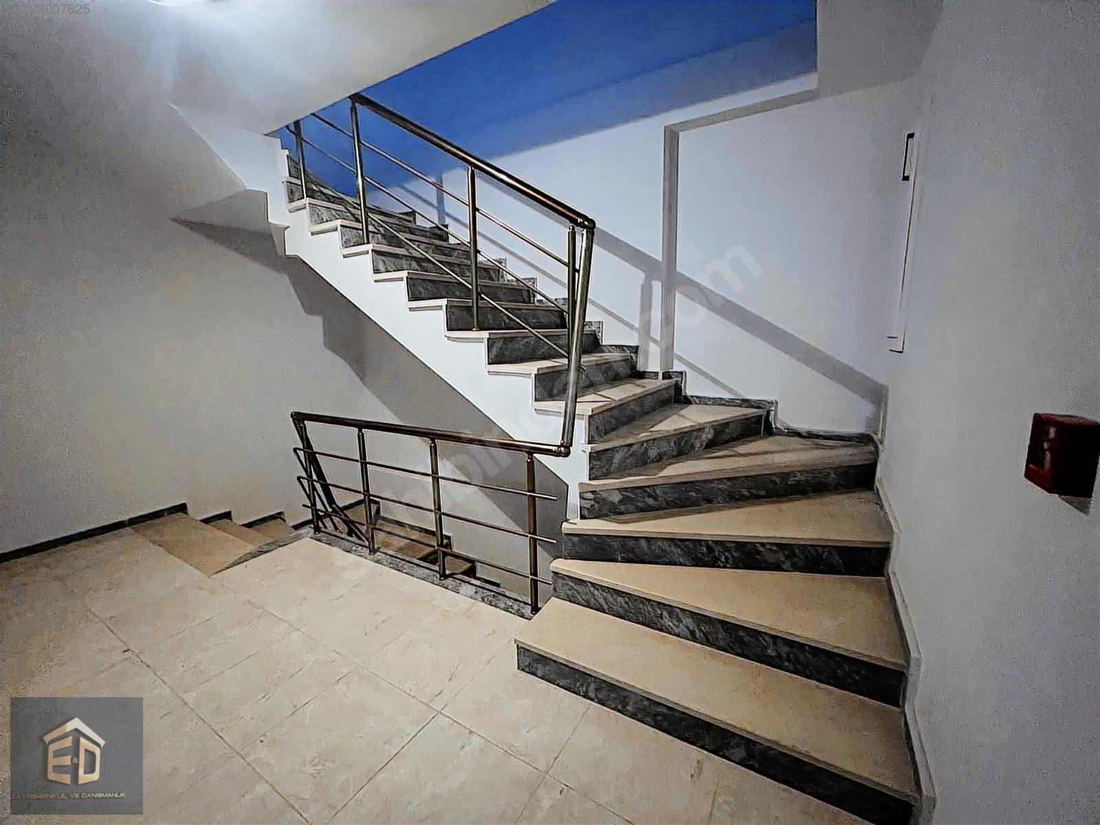 ARAKLI MERKEZ'DE 5+2 SIFIR DUBLEX DAİRE 240M2 DOĞALGAZLI - TRABZON ARAKLI fotoğraf 31