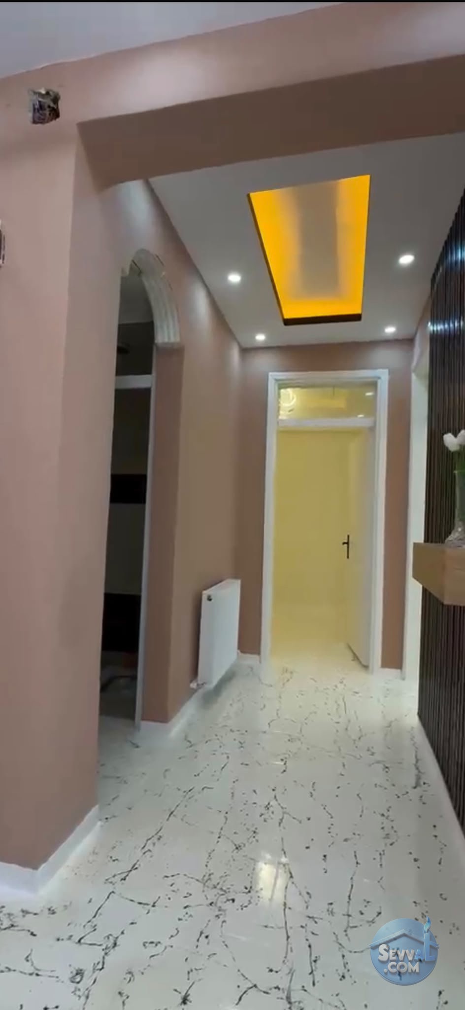 DEVTEŞTİ MAH. 1. KAT 2+1 ODALI 110 m2 GÜNEY CEPHELİ GÜNEŞ GÖREN TARAF İÇİ FULL - ŞANLIURFA HALİLİYE fotoğraf 10