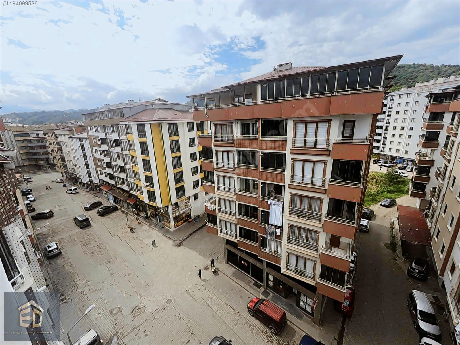 ARAKLI MERKEZ'DE SATILIK 200M2 DOĞALGAZLI DUBLEX DAİRE - TRABZON ARAKLI fotoğraf 7