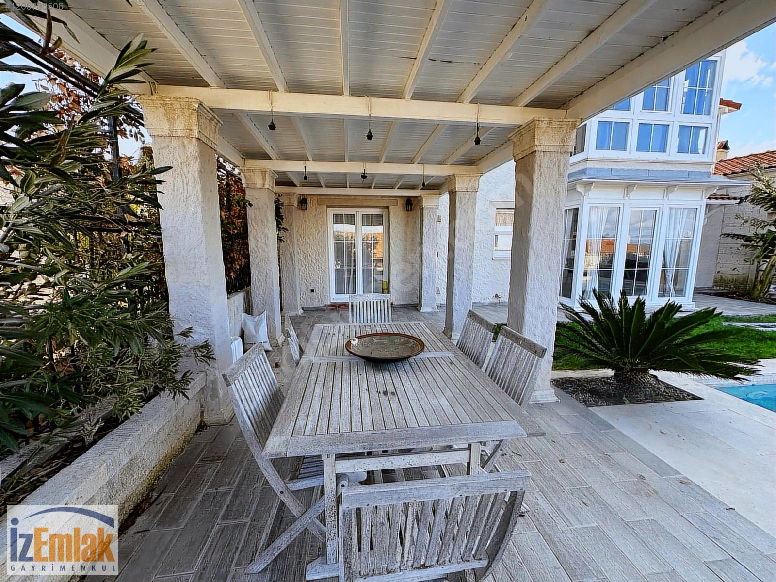 İz Emlak'tan Jardin Eden'de Özel Havuzlu Çok Keyifli Villa - İZMİR ÇEŞME fotoğraf 8