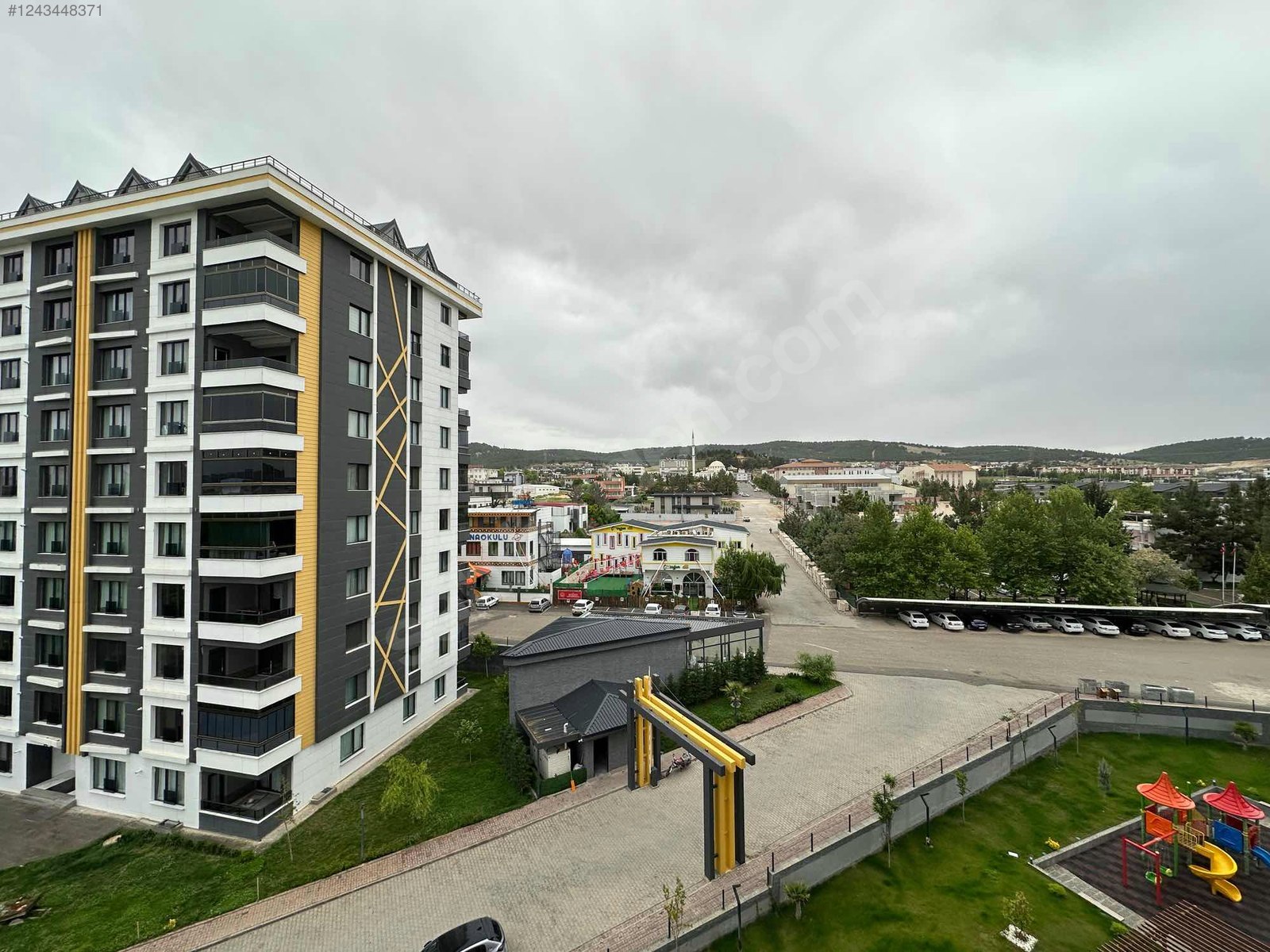 5+1 LÜKS ARA KAT SÜPER KONUMDA SATILIK DAİRE ÇÖZÜM EMLAK'TA - ŞANLIURFA KARAKÖPRÜ fotoğraf 3
