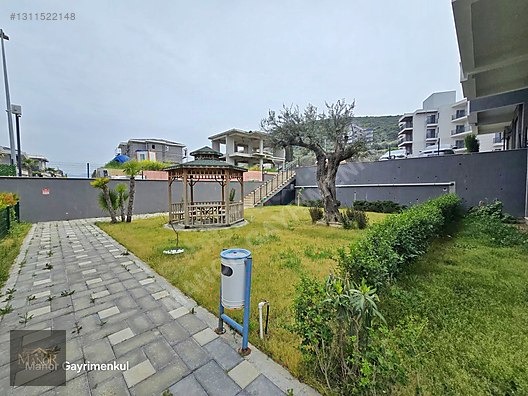 KUŞADASINDA MÜKEMMEL SİTEDE KÖŞE KONUM EŞYALI BAHÇELİ DAİRE - AYDIN KUŞADASI fotoğraf 24