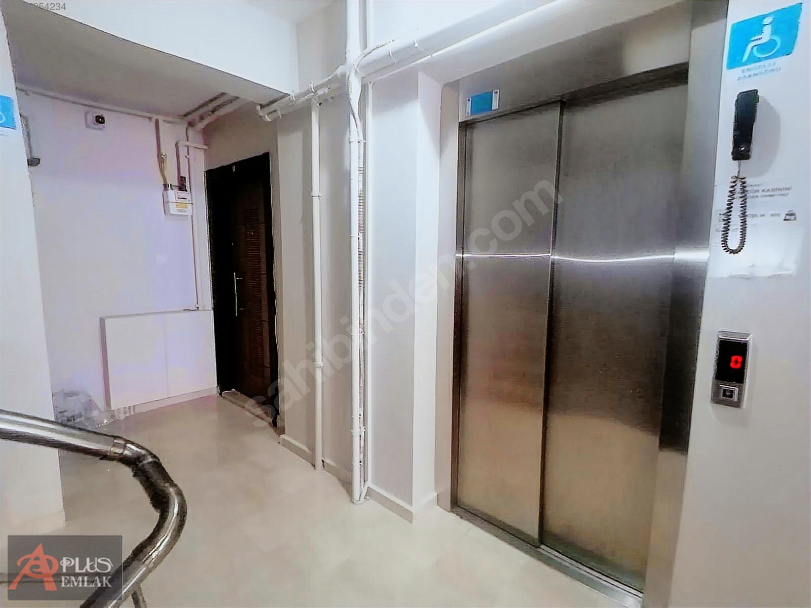 DURAĞA 1DK MESAFEDE AMRK MTF. 1+1 B.KATI 65M2 2450.000 TL - İSTANBUL ÇEKMEKÖY fotoğraf 7