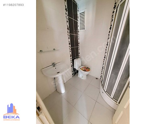 METROYA YÜRÜME MESAFESİNDE ARAKAT DAİRE - İSTANBUL ÜMRANİYE fotoğraf 2