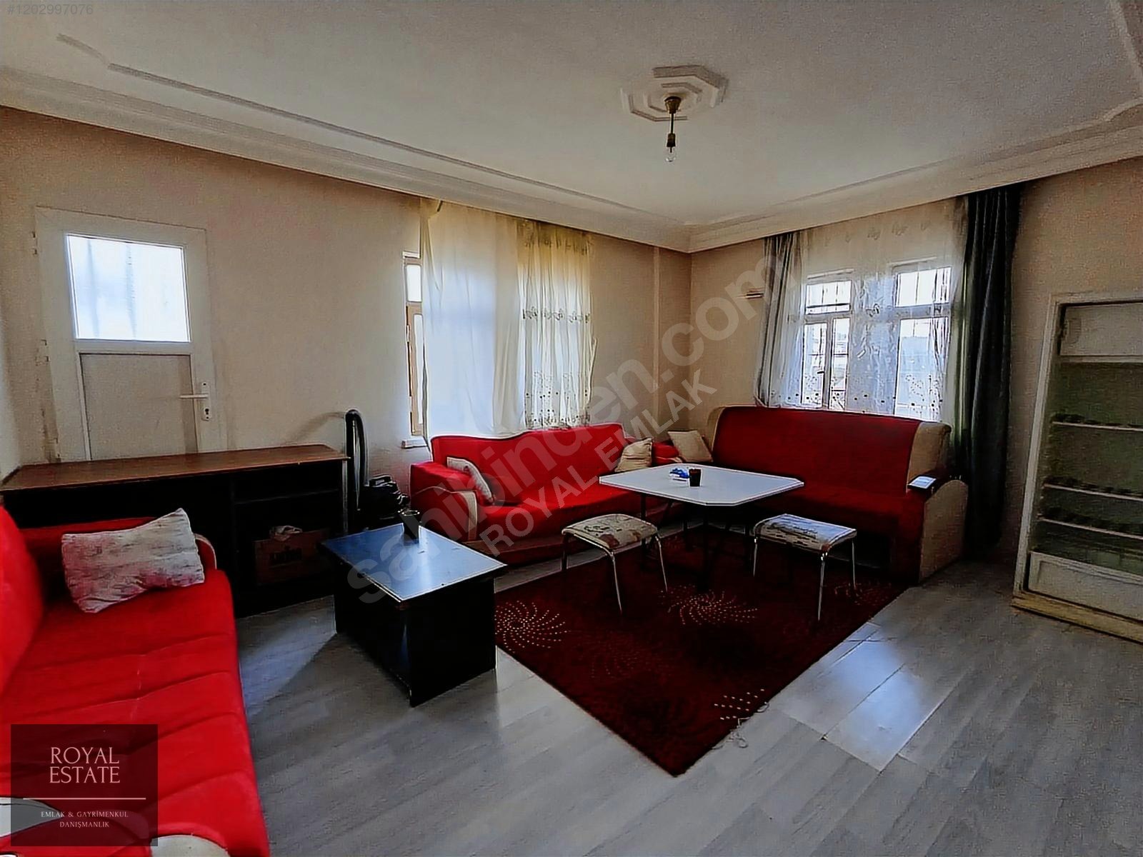 ROYAL EMLAKTAN ÇOK GÜZEL KONUMDA 3+1 FUL EŞYALI DAİRE - AMASYA MERKEZ fotoğraf 4