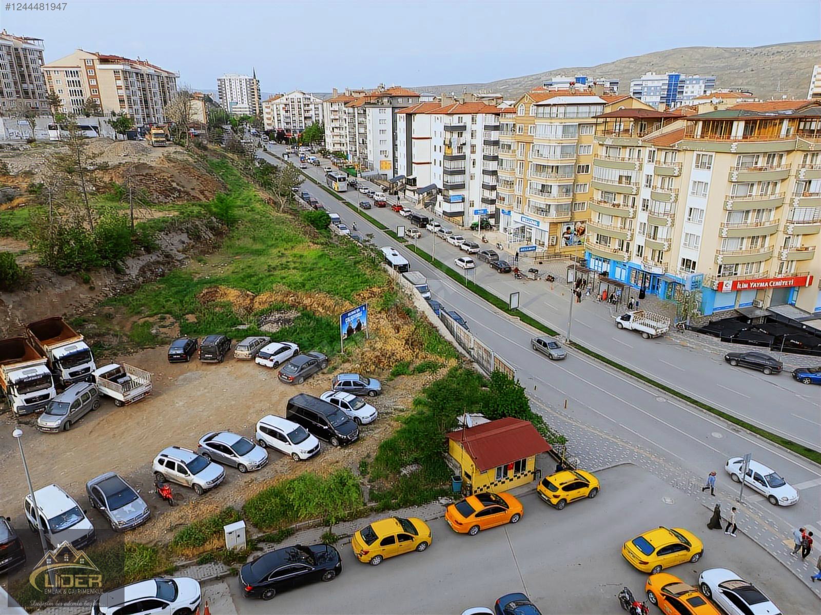 LİDER EMLAK KUCAKLAMA TAŞI CİVARI 3+1 İÇİ YAPILI FERDİ KOMBİLİ - ÇANKIRI MERKEZ fotoğraf 8