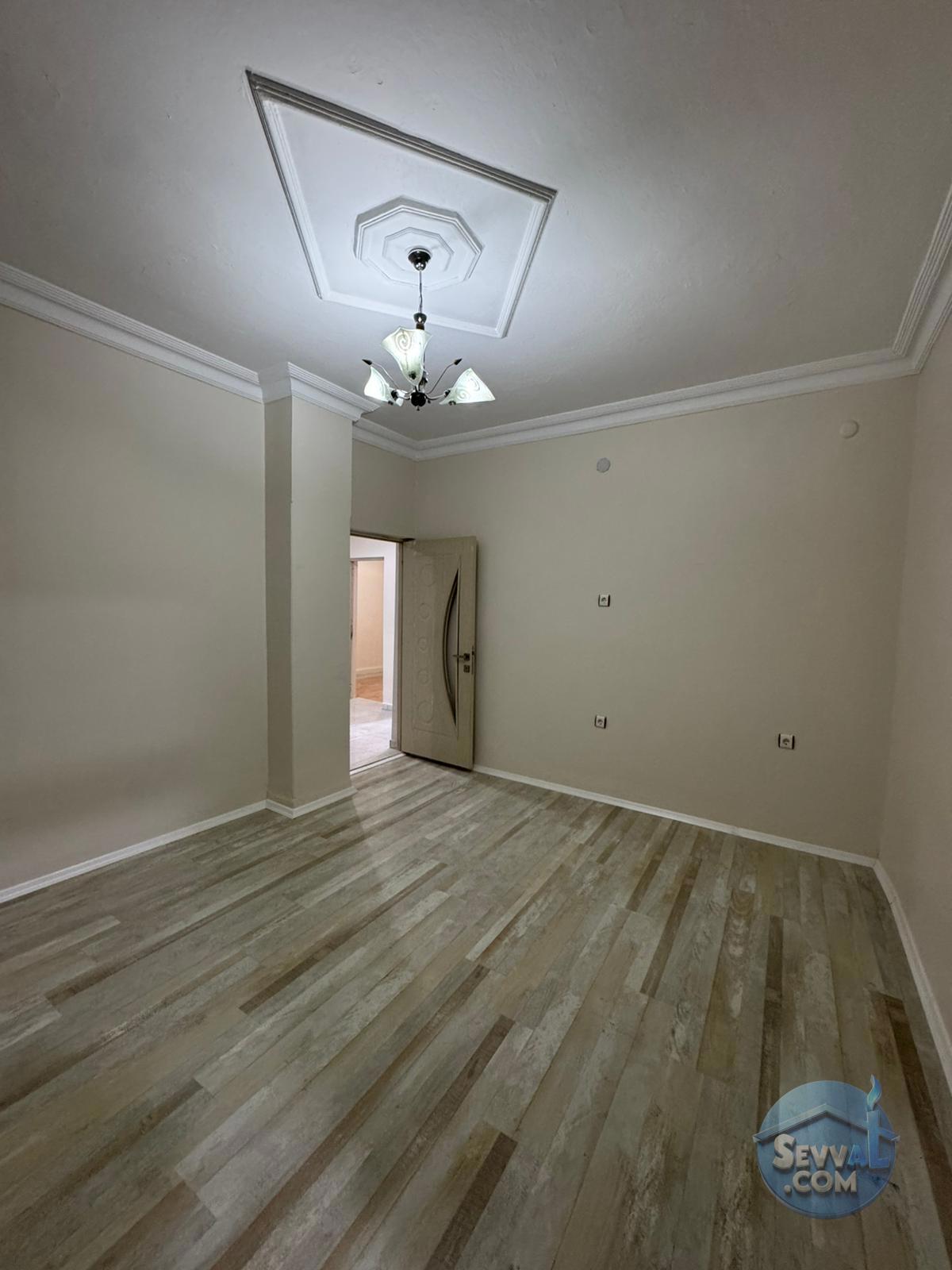 BAHÇELİEVLER DE SATILIK İÇİ YAPILI DAİRE - ŞANLIURFA HALİLİYE fotoğraf 14