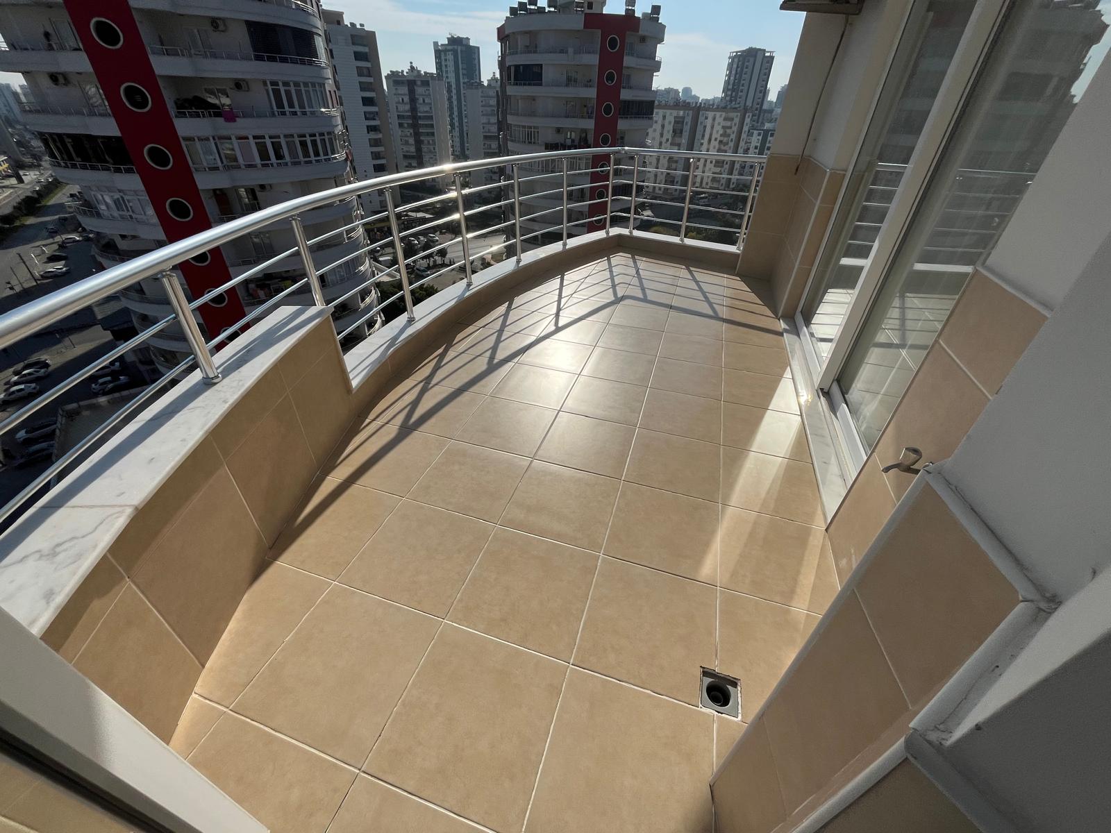 ERGÜNDEN MERKEZ MHDE HAVUZLU VATAN CAD. ÜZERİ SATILIK 3+1 DAİRE - MERSİN MEZİTLİ fotoğraf 8