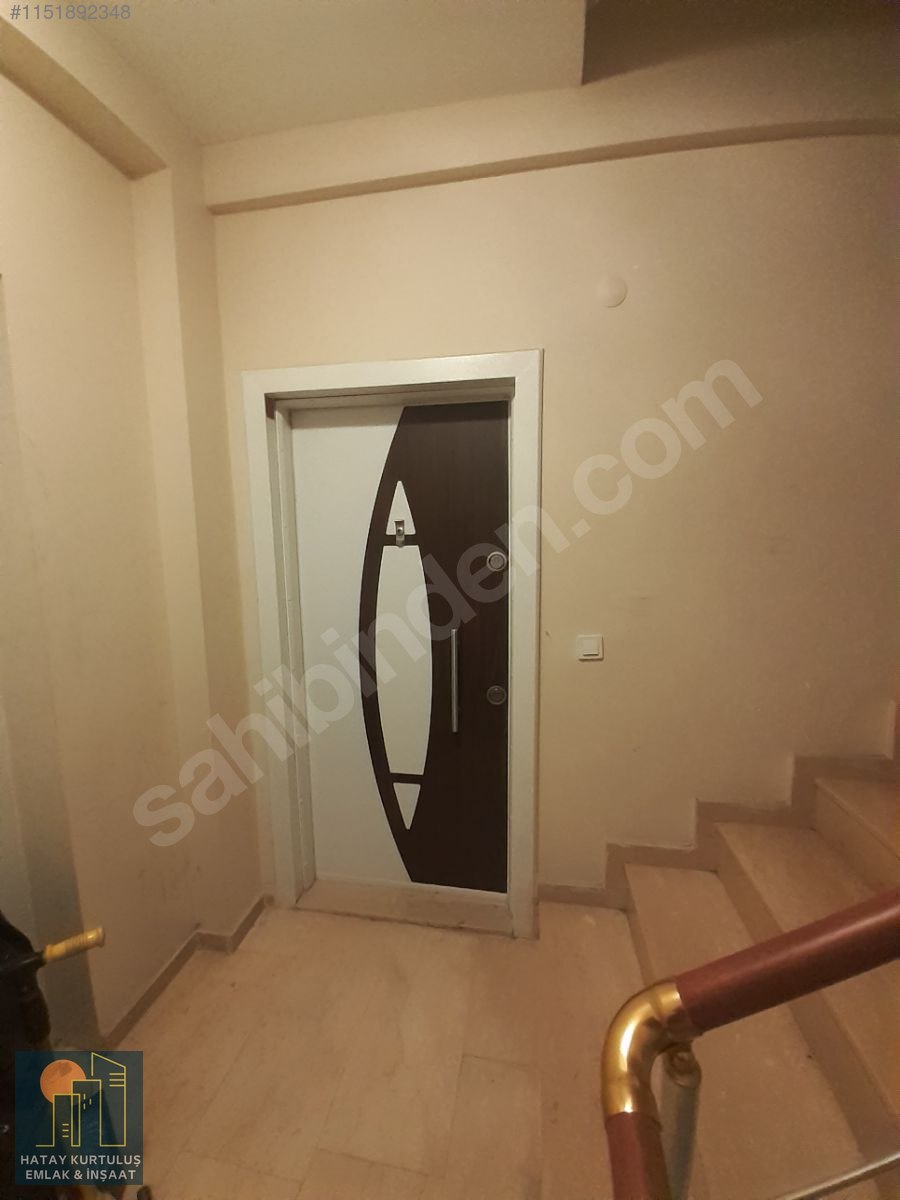 KURTULUŞ EMLAKTAN YENİŞEHİR MAHALLESİNDE SATILIK ARA KAT DAİRE - HATAY İSKENDERUN fotoğraf 10