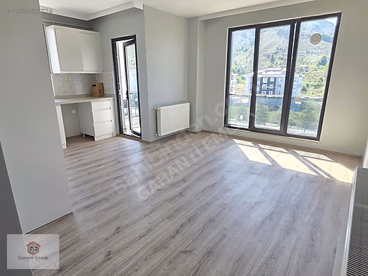 CUMHURİYET MAH 85 M2 SİTE İÇİ 4.KAT 2+1 SATILIK DAİRE - ORDU ALTINORDU fotoğraf 2