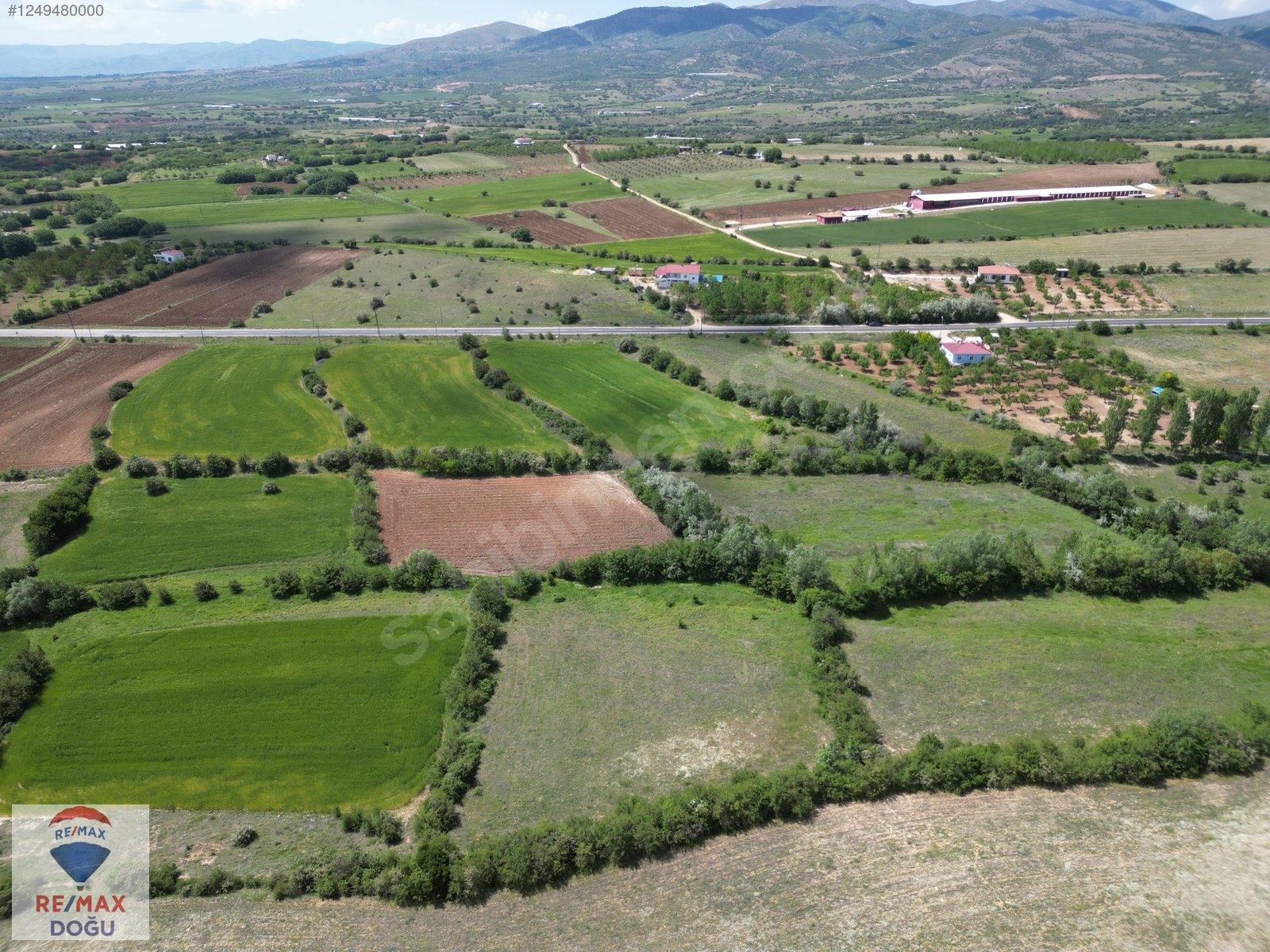 REMAX DOĞUDAN SÜTLÜCE MERKEZDE FIRSAT TARLA - ELAZIĞ MERKEZ fotoğraf 5