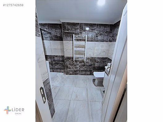 LİDER EMLAK'TAN CUMHURİYET CADDESİNDE EŞYALI 1+1 KİRALIK DAİRE - AMASYA MERZİFON fotoğraf 4