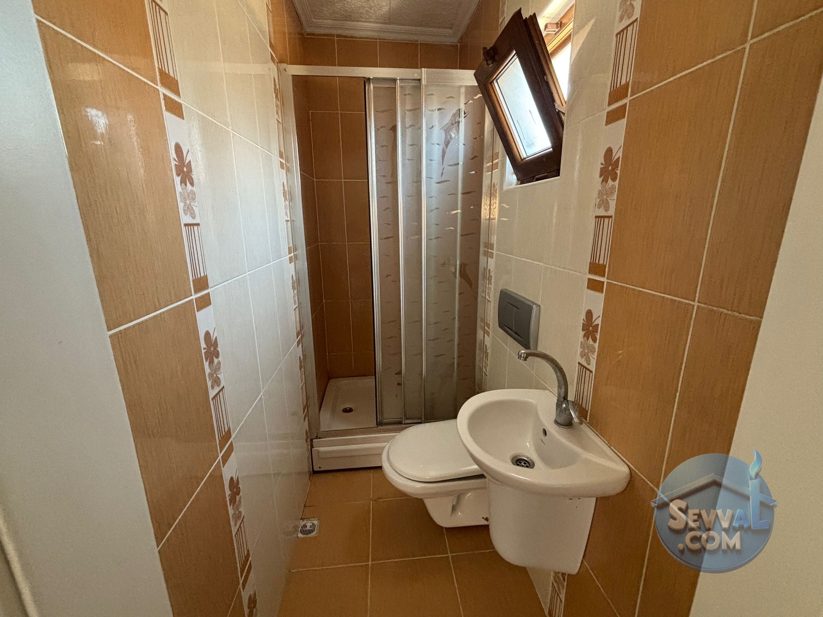 GÖLCÜK MERKEZ MANZARALI GENİŞ 3+1 TERASLI DAİRE 160 m2 - Kocaeli Gölcük fotoğraf 13