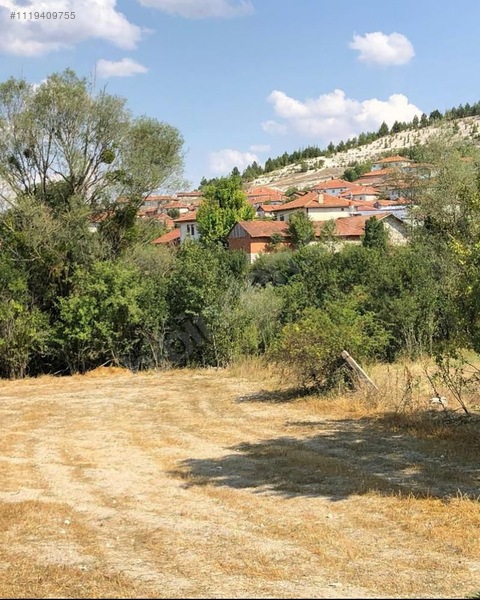  KÜTAHYA ÇAVDARHİSARDA SATILIK ARAZİ   1.066m² Kütahya / Çavdarhisar / İlçikören - KÜTAHYA ÇAVDARHİSAR fotoğraf 3