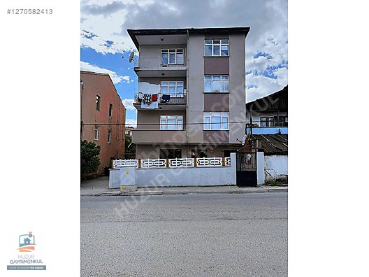 2+1 80m2 DAİRE SOGUKSU KAPALI SPOR SALONU KARSISINDA SATILIKTIR - KARABÜK MERKEZ fotoğraf 8