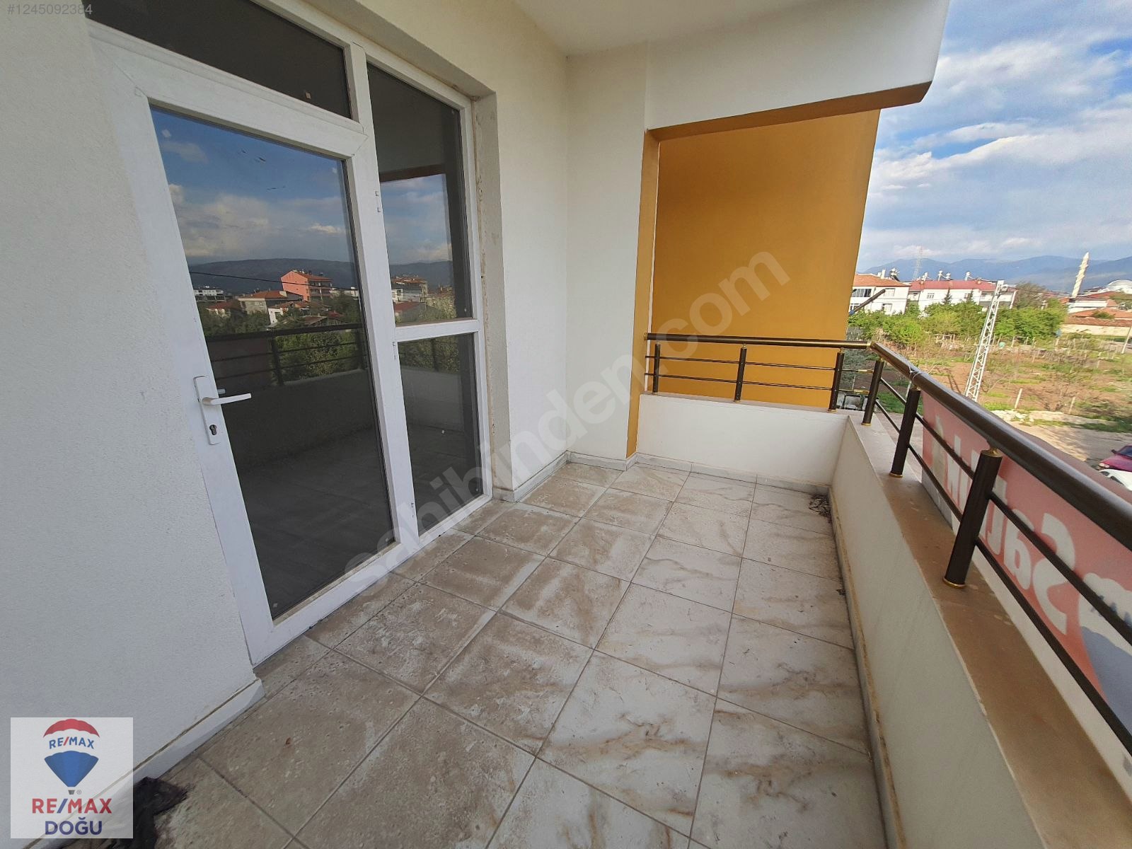 REMAX DOĞU'DAN YAZIKONAKTA SATILIK 3+1 DAİRE  - ELAZIĞ MERKEZ fotoğraf 2