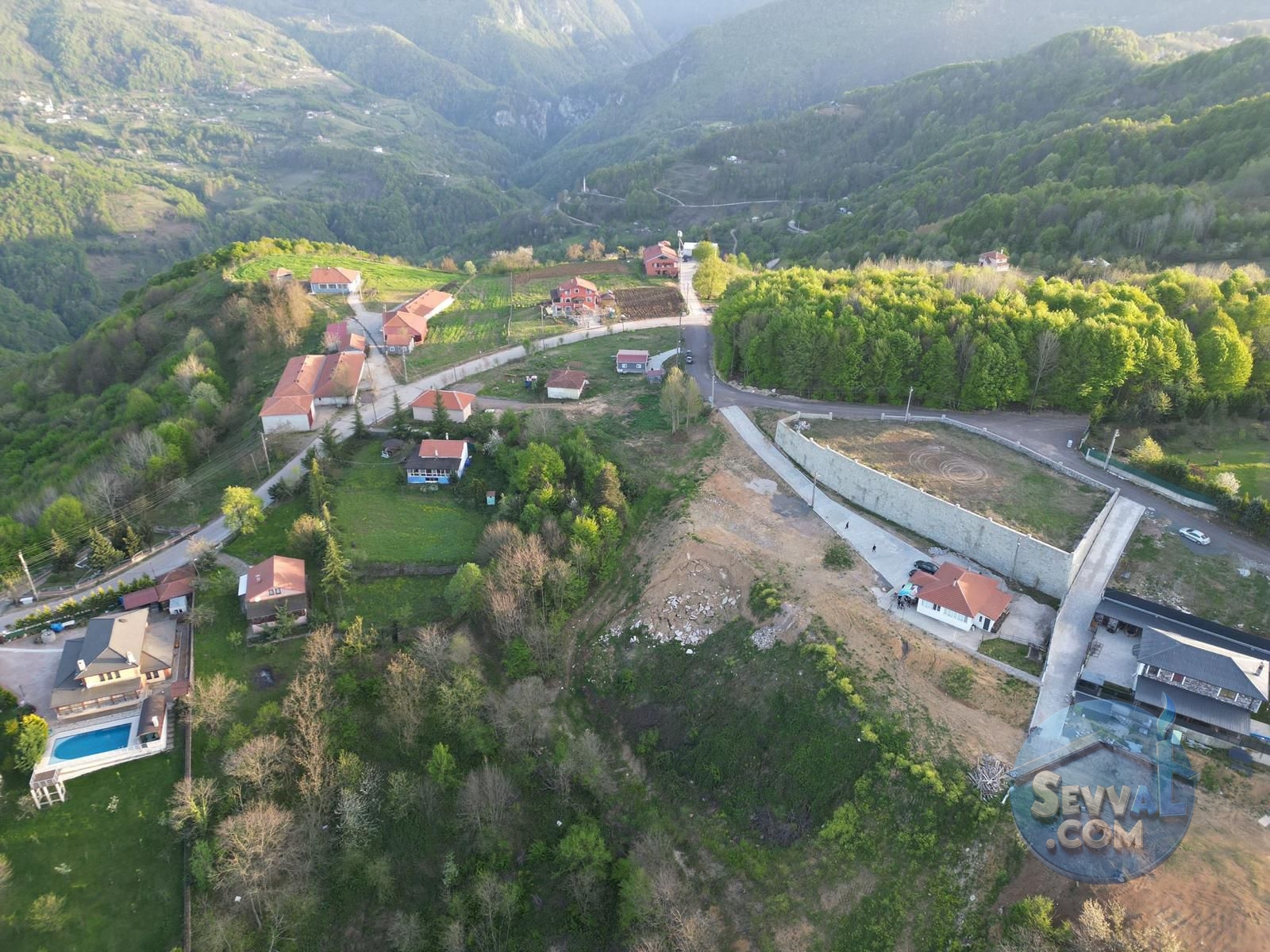 SERVETİYE KARŞI MAH. SATILIK 7.156 M2 %20 VİLLA İMARLI ARSA - Kocaeli Başiskele fotoğraf 6
