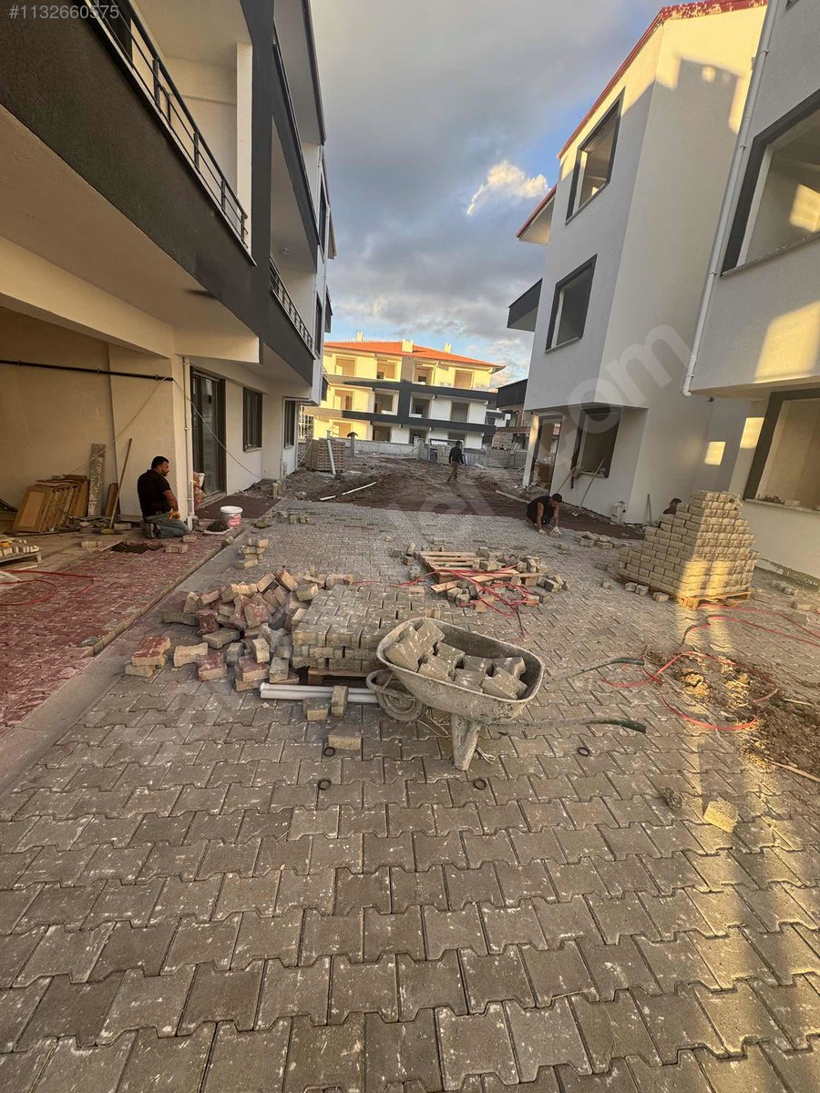 Kaytazdere de havuzlu site içi satılık 1+1 daire - YALOVA ALTINOVA fotoğraf 11