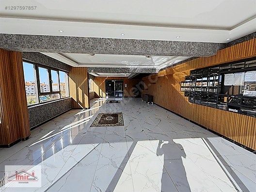 İMİR EMLAK OFİSİNDEN HASTANE YAKINI 4+1 195m2 1.KAT KAPALI GARAJ - ANKARA PURSAKLAR fotoğraf 32