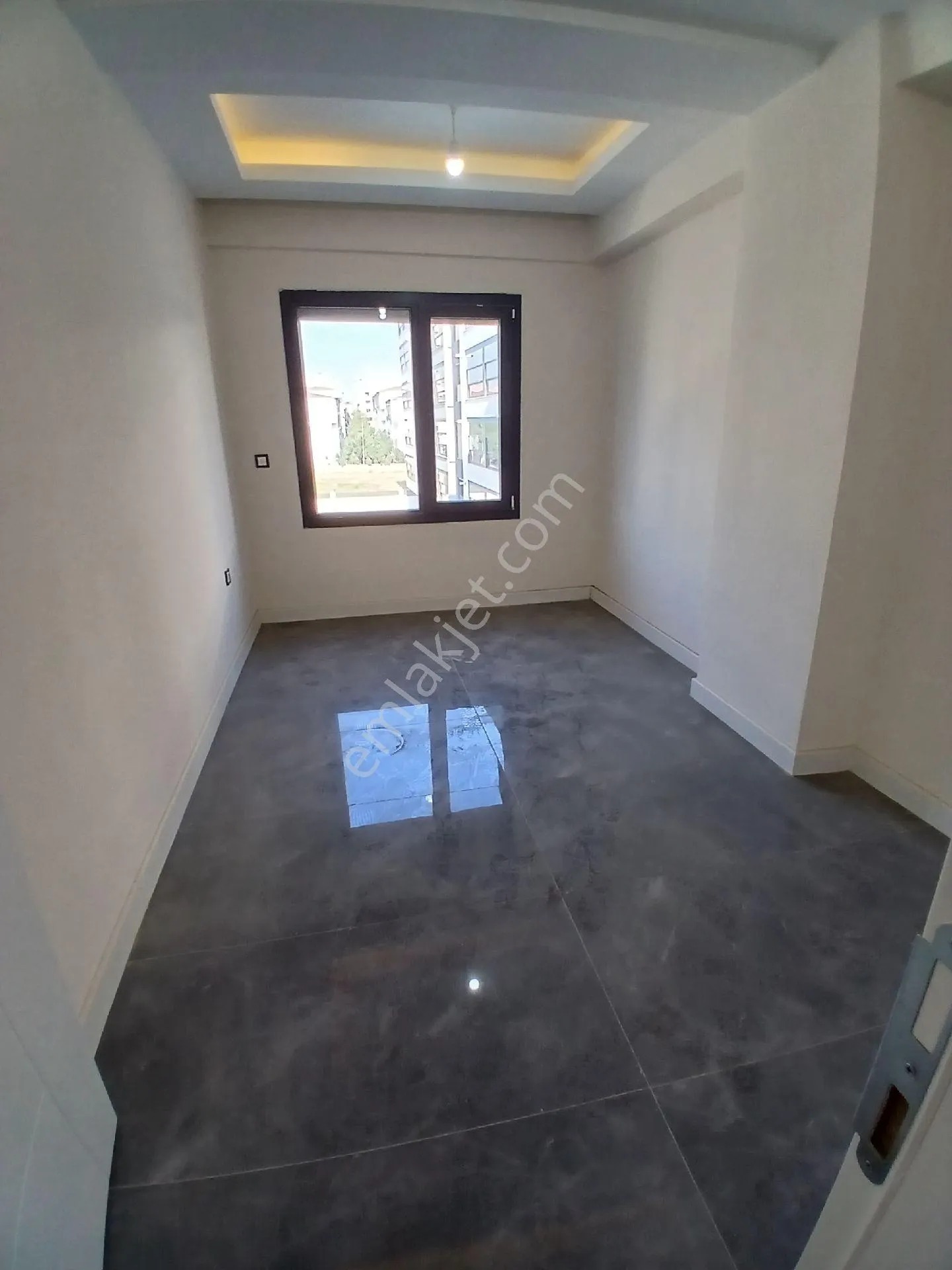 İzmir Torbalı Alpkent Mahallesinde 3+1 140m2 Net Arakat Havuzlu Sitede Daire Sat - İZMİR TORBALI fotoğraf 11