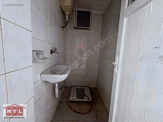 Ümraniye'de Satılık Müstakil Bina: 2 Daireli, Merkezi Konum - İSTANBUL ÜMRANİYE fotoğraf 43