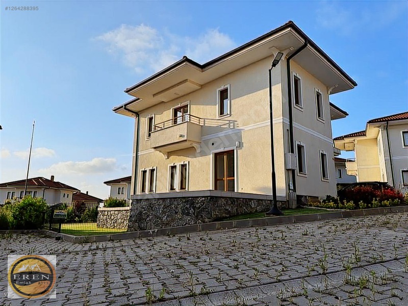 Riva Flora Evleri 5+2 içi yapılı sitenin en iyi konumu SATILIK - İSTANBUL BEYKOZ fotoğraf 33
