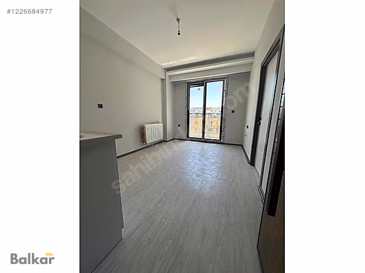 BATI OTOBAN ÇIKIŞI YENİ METRO DURAGININ KARŞISINDA LÜX 1+1 DAİRE - İZMİR BUCA fotoğraf 3