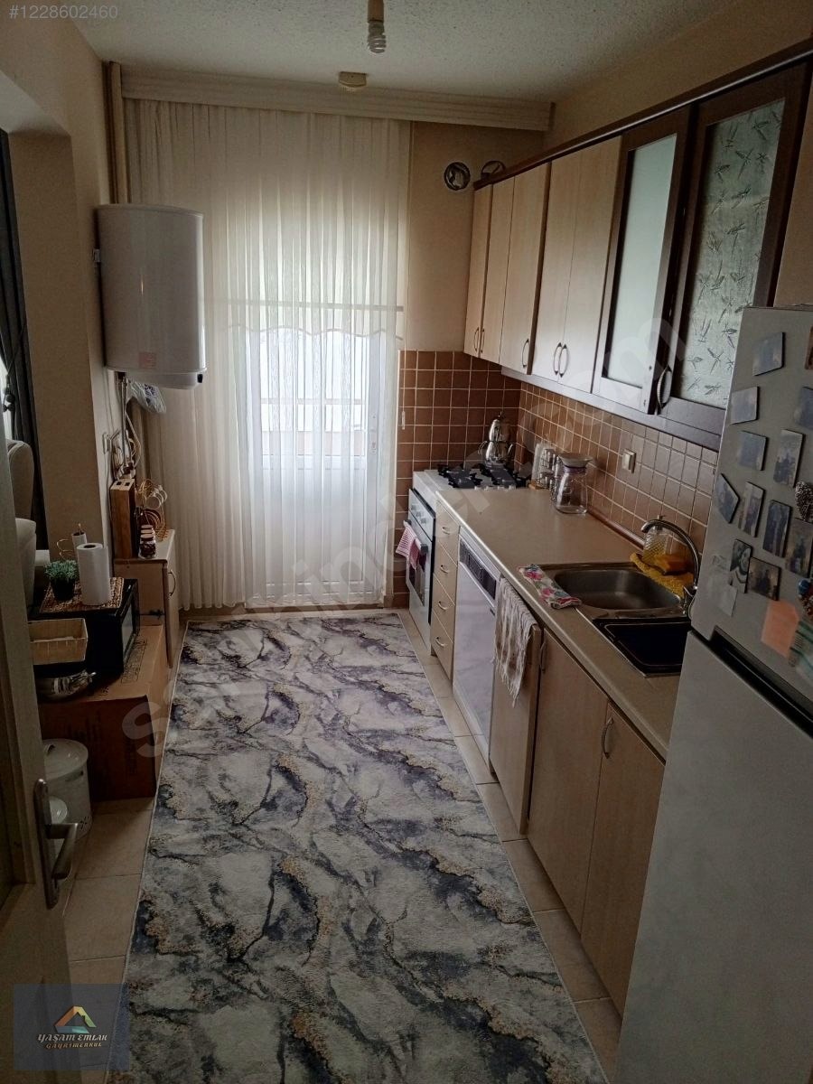 YAŞAM'DAN TOKAT ARTOVA TOKİ'DE DEVREN SATILIK 2+1 DAİRE - TOKAT ARTOVA fotoğraf 3
