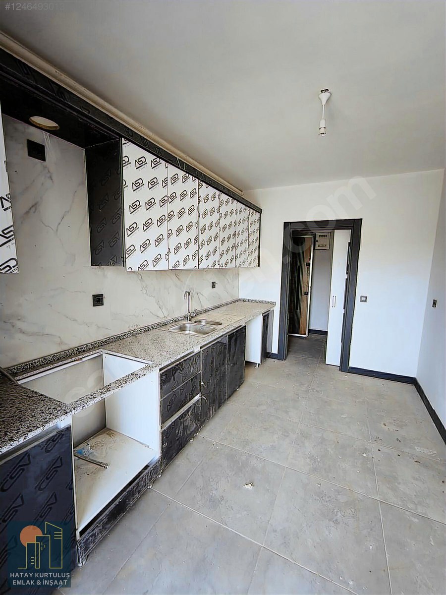 KURTULUŞ EMLAKTAN HALİL BEY TOKİ DE SATILIK 3+1 - HATAY BELEN fotoğraf 8