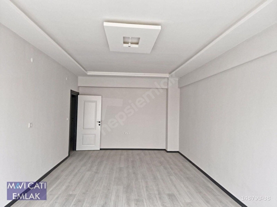 KALE MAHALLESİ CENGİZ TOPEL CADDESİNDE CADDE ÜZERİ SIFIR 3+1 DAİRE - ÇORUM MERKEZ fotoğraf 2