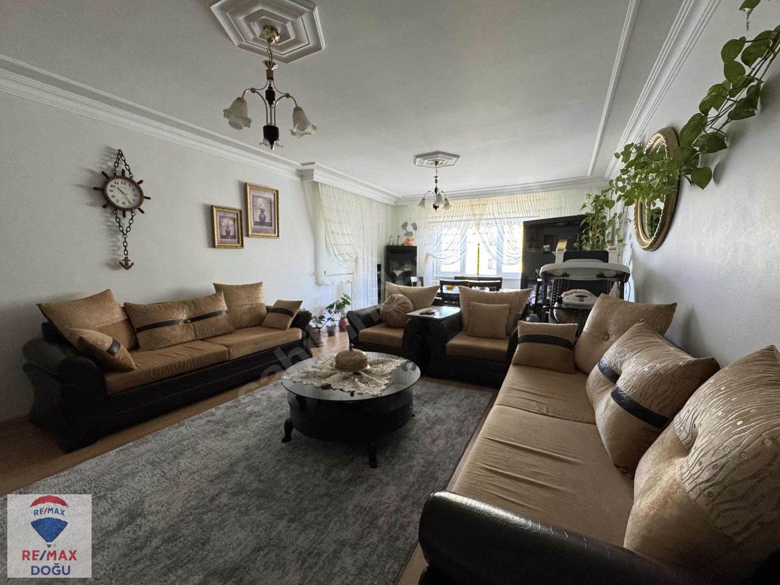 REMAX DOĞUDAN HİLALKENTTE ARA KAT SATILIK FUL YAPILI DAİRE - ELAZIĞ MERKEZ fotoğraf 2