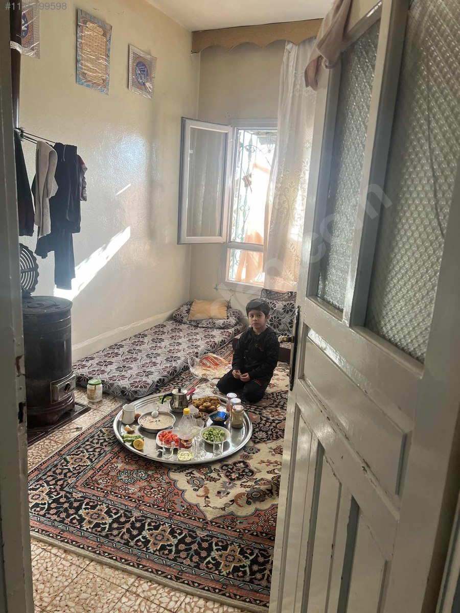 PUSULA EMLAKTAN KARATAŞ DA DÜKKAN+DAİRE+TERAS KOMPLE SATILIK - KİLİS MERKEZ fotoğraf 11