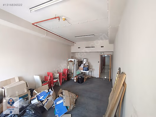 MERSİN'İN KALBİNDE (GÖKDELEN İŞ MERKEZİ) 25 M2 SATILIK OFİS BÜRO - MERSİN AKDENİZ fotoğraf 2