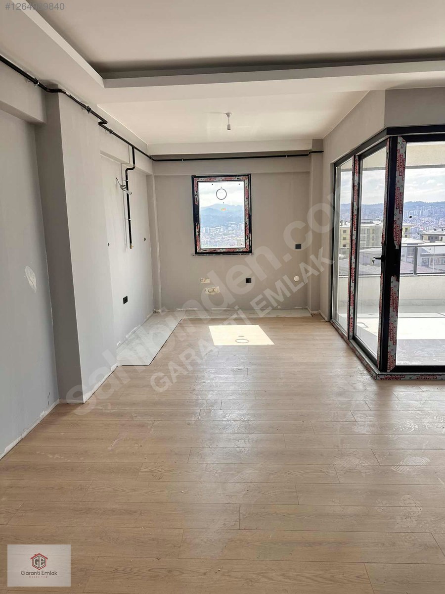 KARŞIYAKA'DA SPOR KOMPLEKSİ ÜST TARAFINDA MANZARALI DAİRE - ORDU ALTINORDU fotoğraf 4