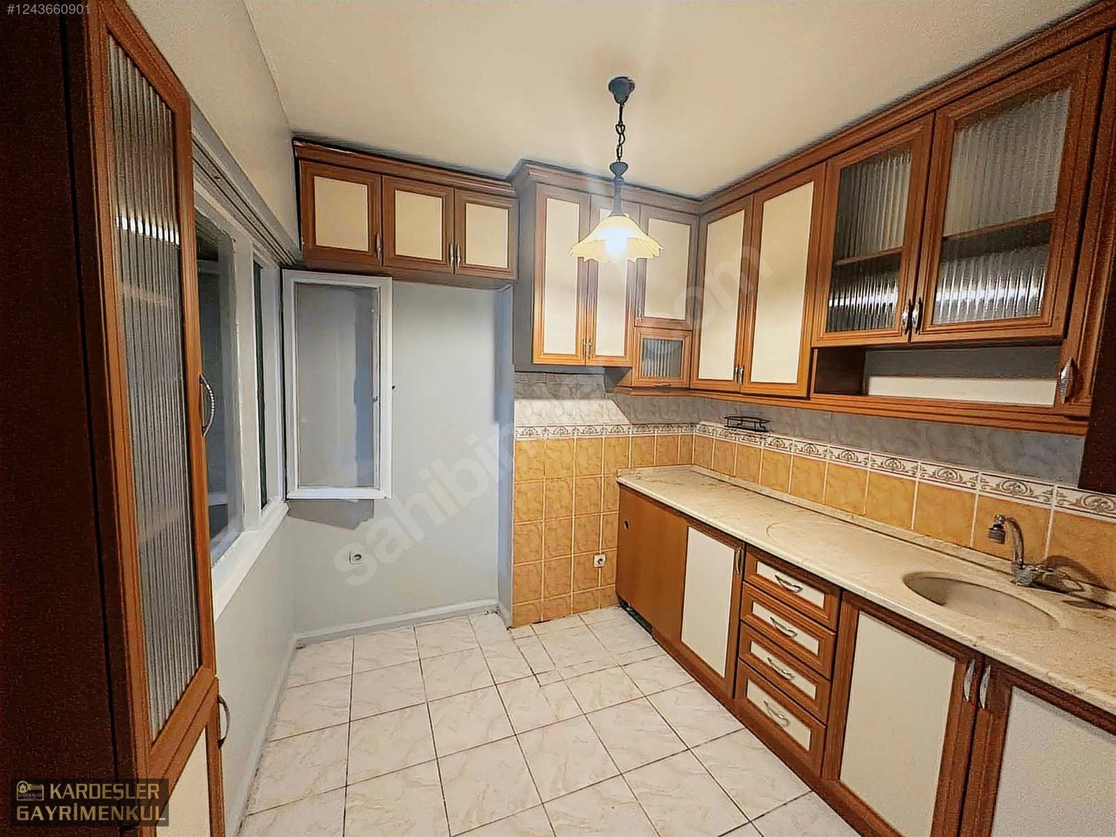 ÇARŞI MERKEZDE SATILIK ARAKAT DAİRE FIRSAT ! - MANİSA AKHİSAR fotoğraf 12